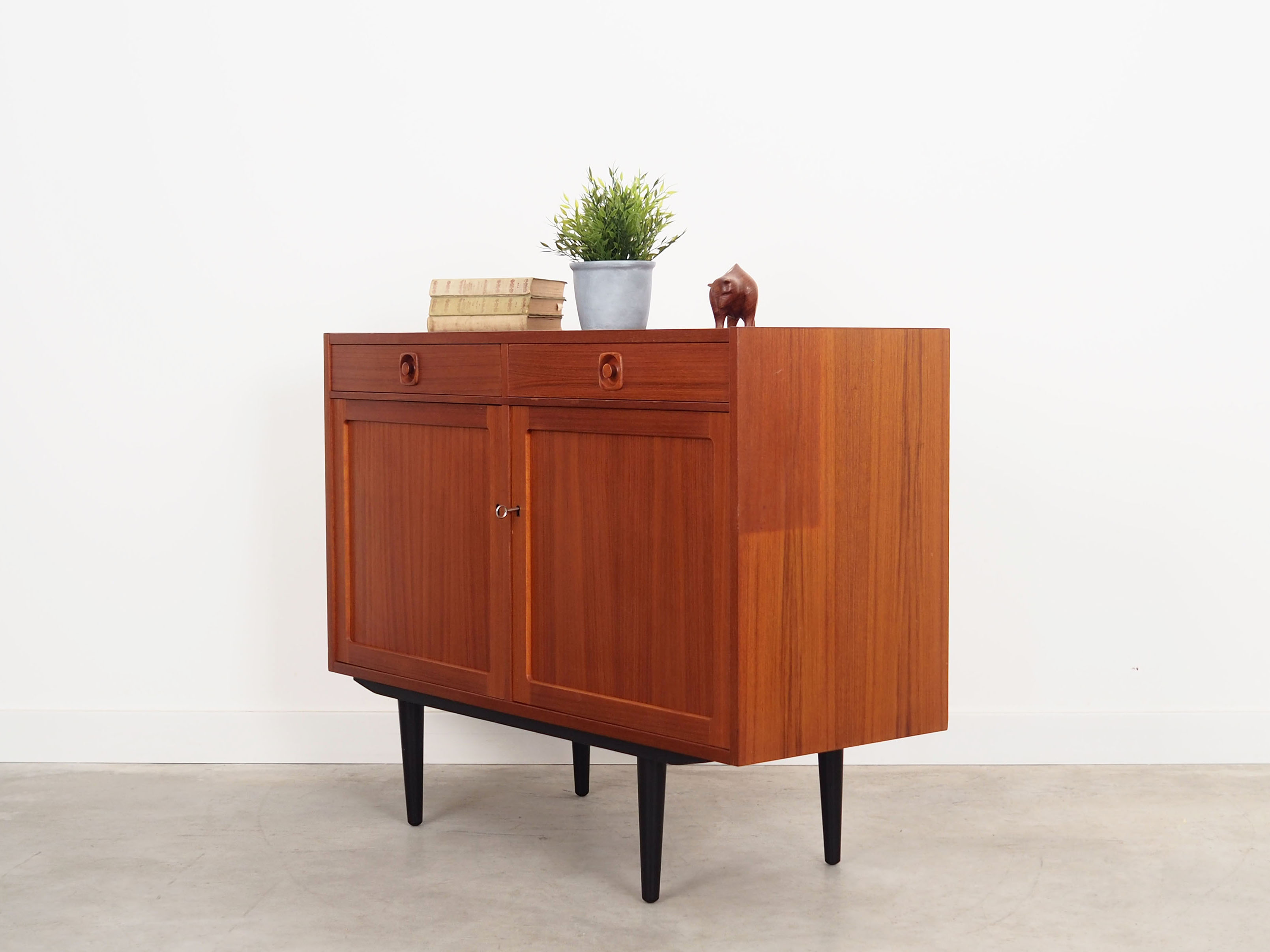 Teak dresser, Danish design, 1970s, production: Denmark