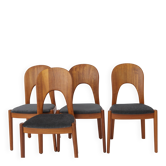 4 des 10 chaises de salle à manger par le designer danois Niels Koefoed (années 1970)