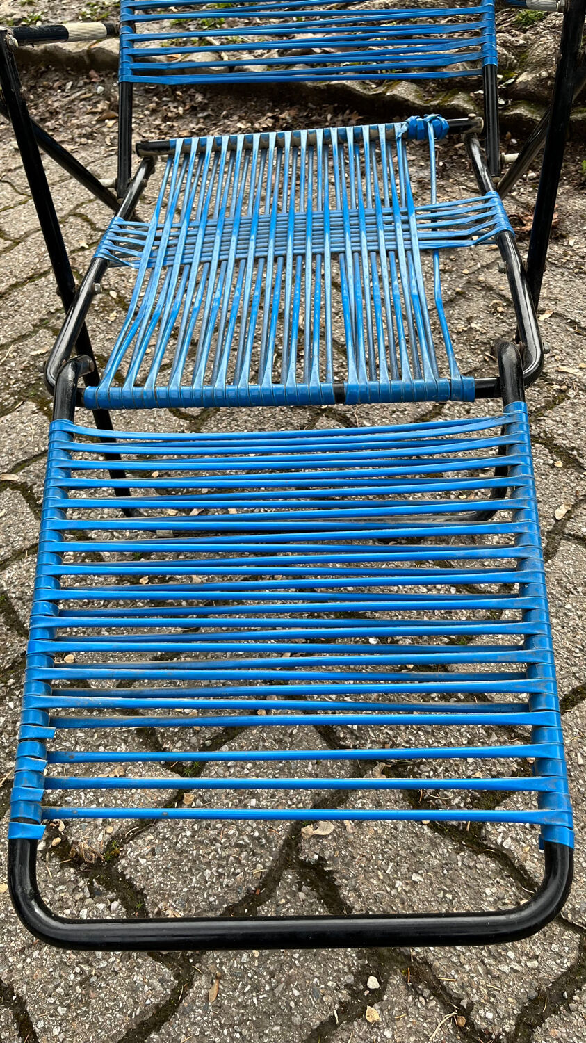 Vintage spaghetti chaise longue