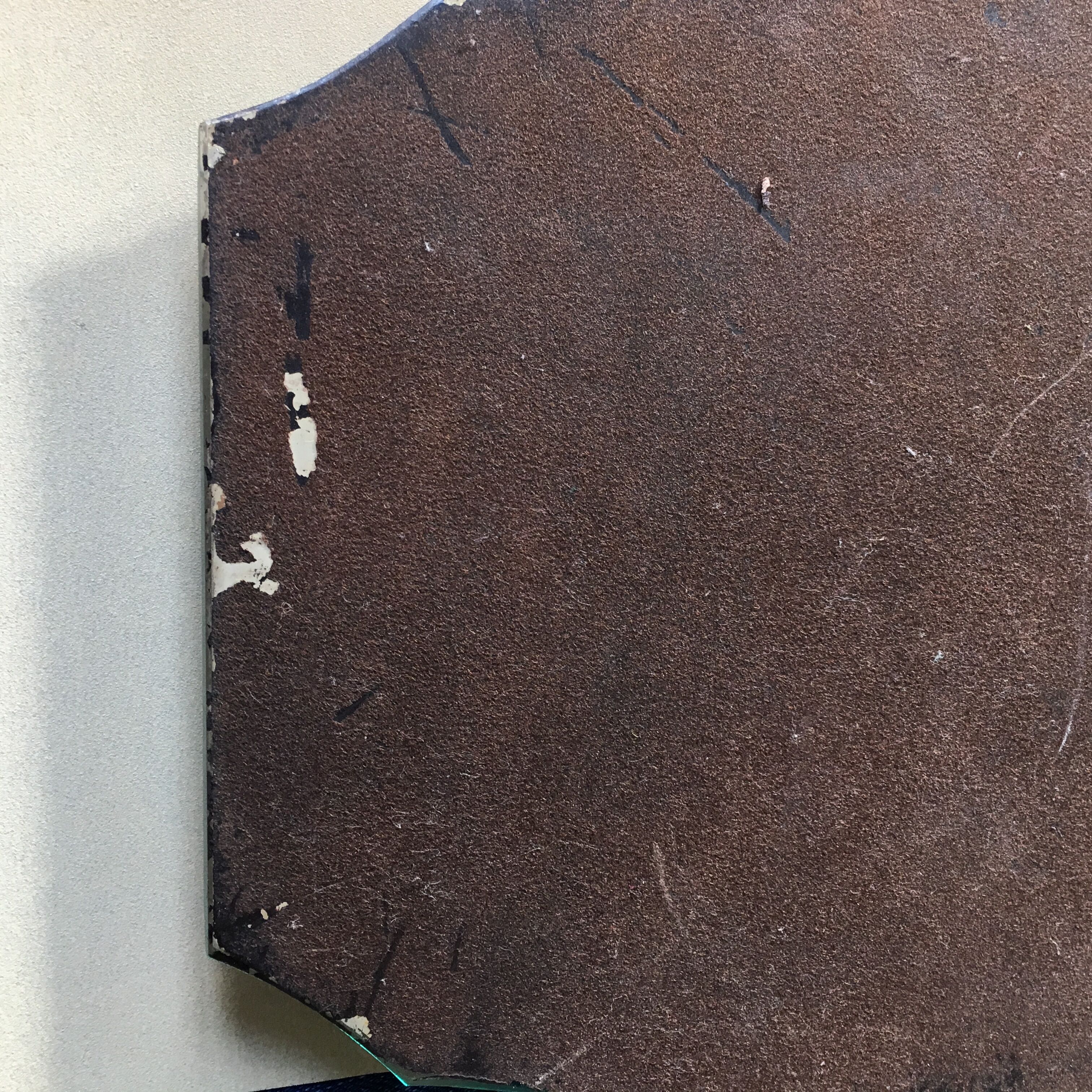 Mirror beveled and chiseled 27x33cm