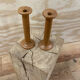 Paire de bougeoirs scandinaves en bois