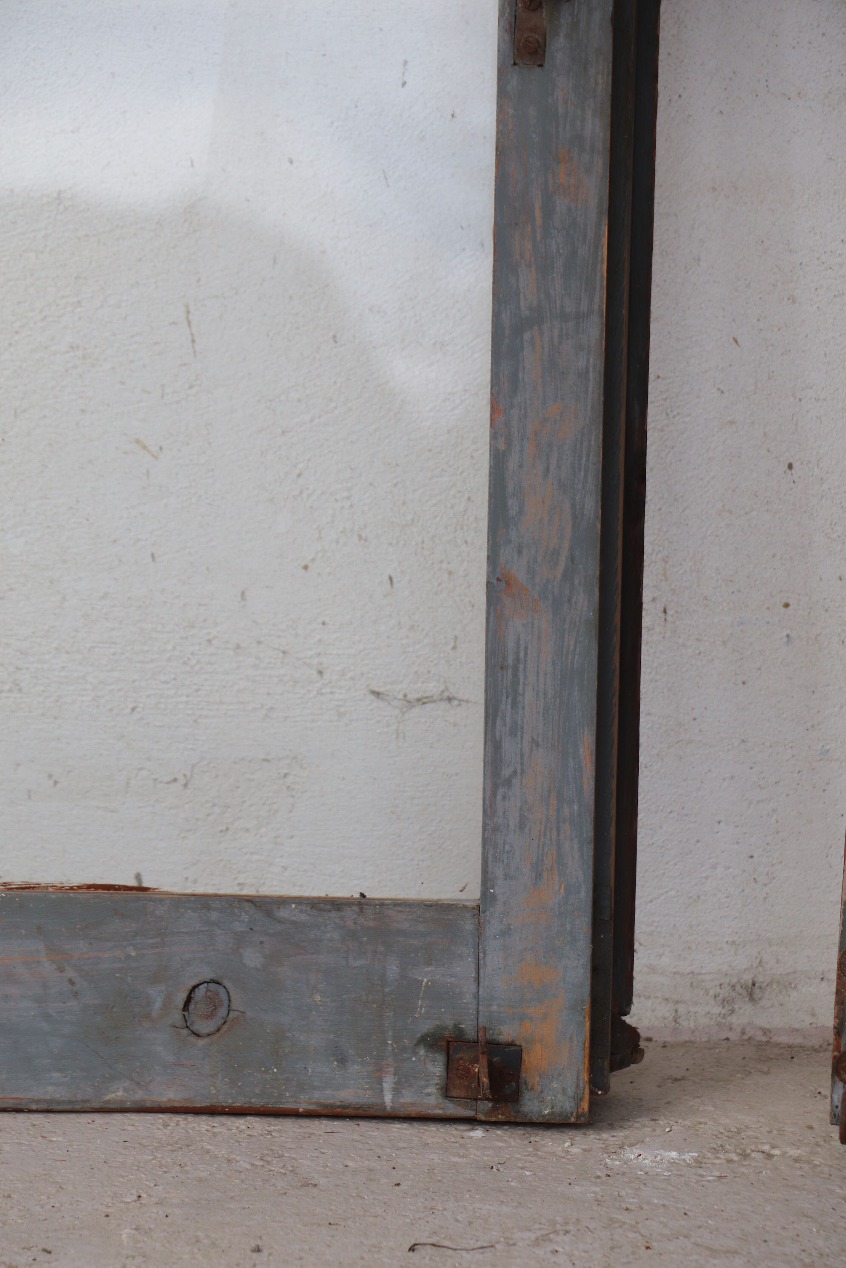 Pair of windows with Menorca shutters