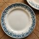 Assiettes plates anciennes dépareillées terre de fer