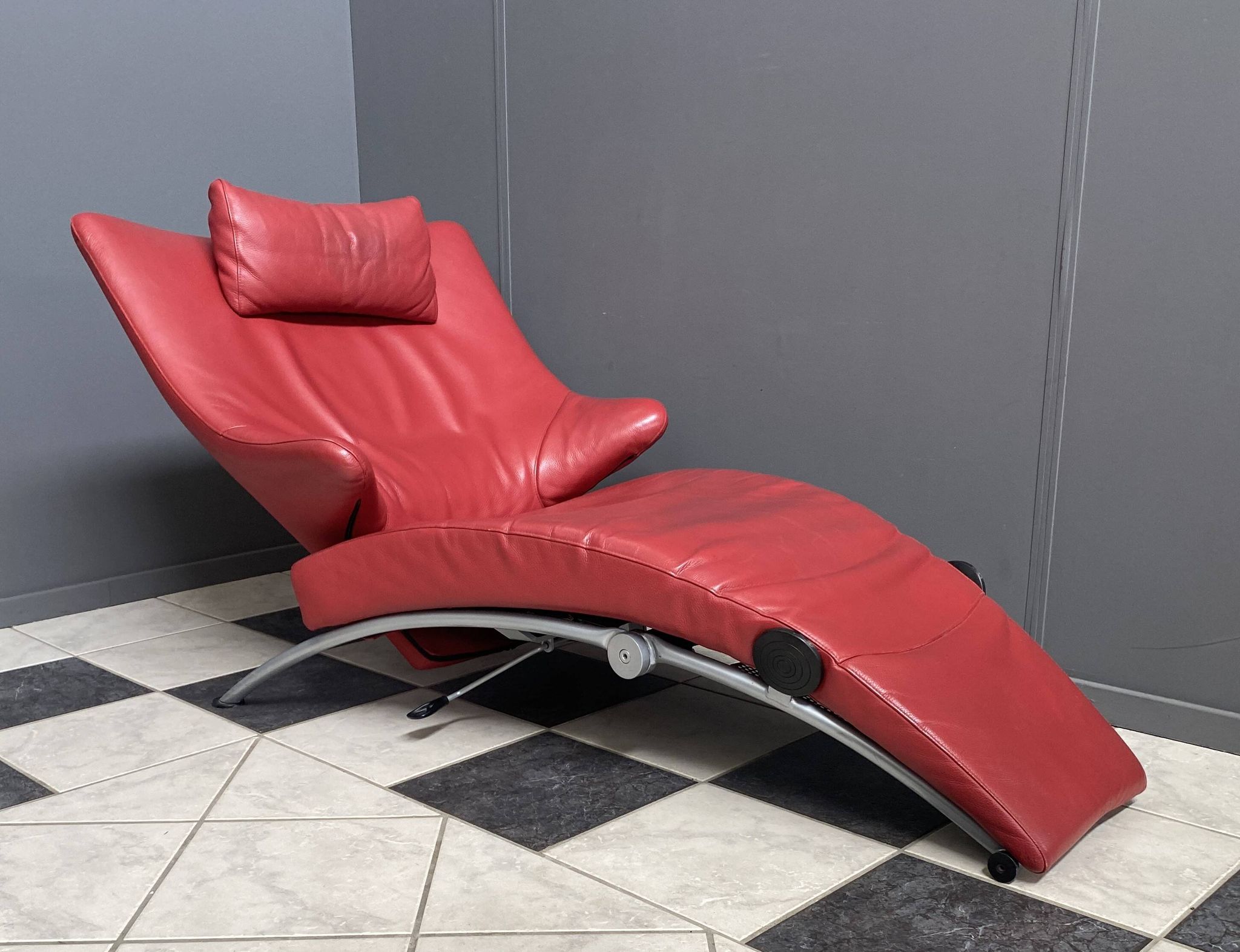 Foldable red relax chair by Stefan Heiliger model Solo 699 for WK Wohnen