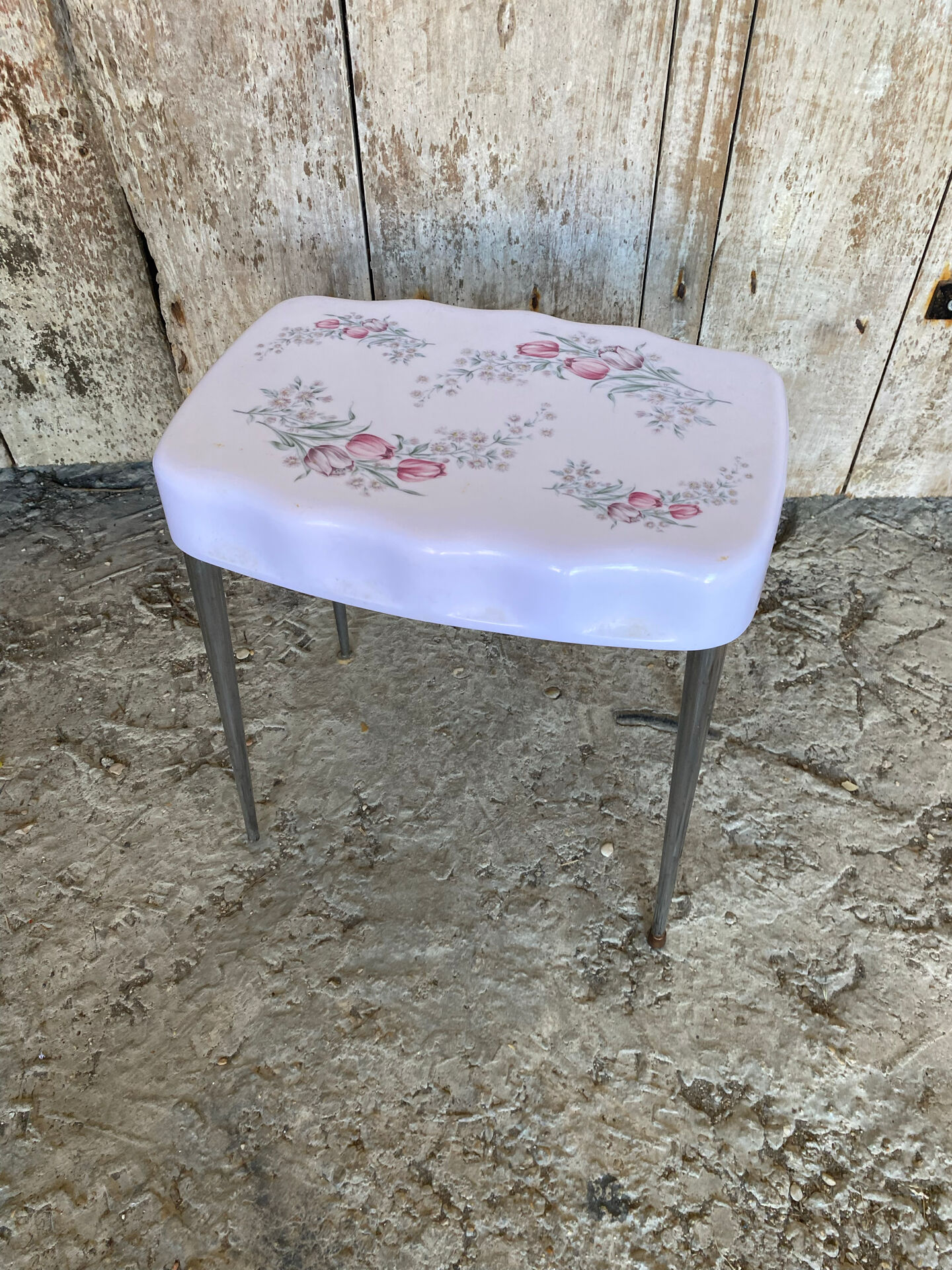 Vintage Bathroom Stool GILAC 1480 Bakelite + Chrome Compass Legs
