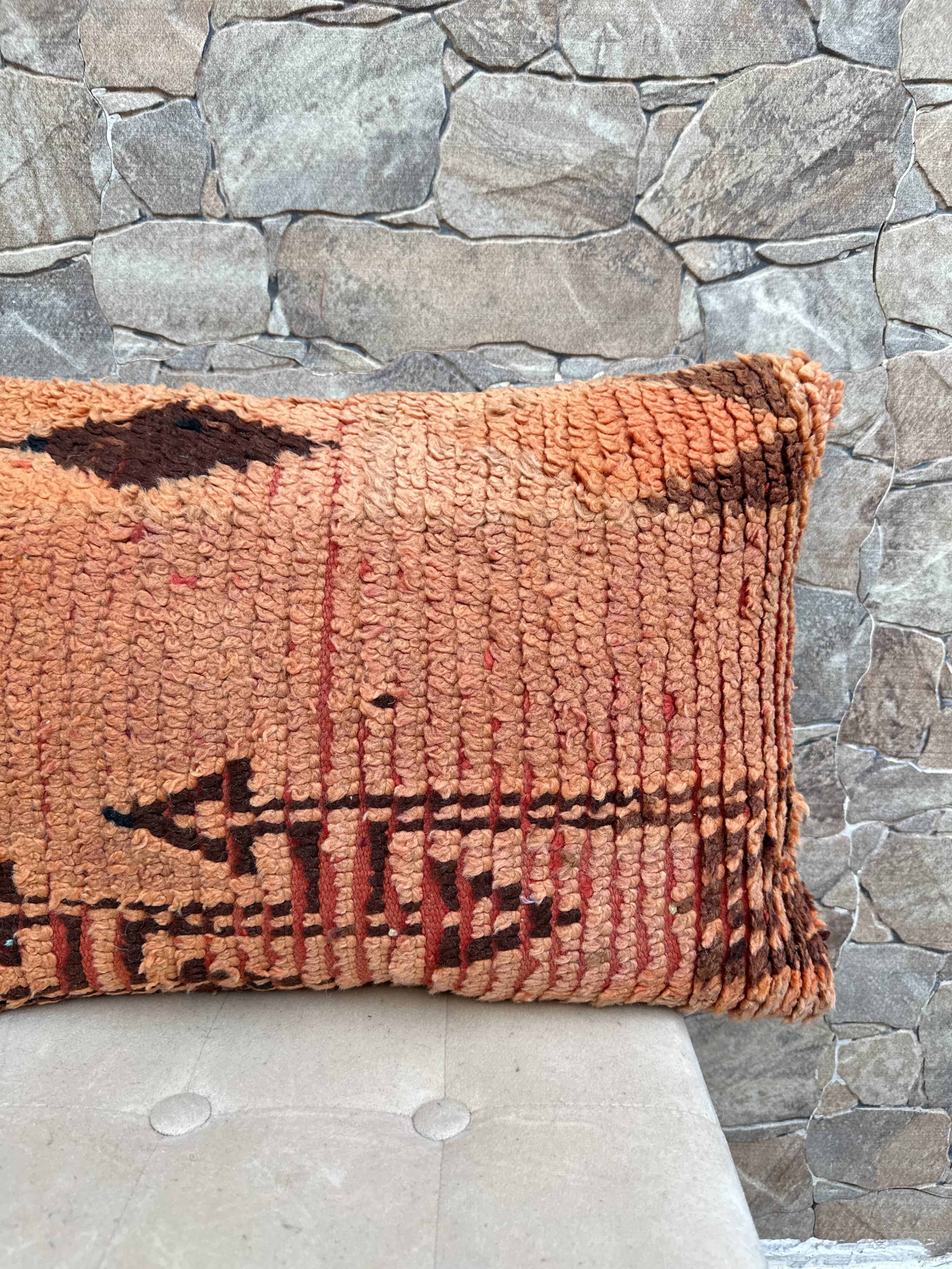 Beautiful vintage Berber Kilim cushion from Morocco