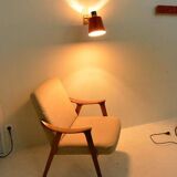 Old and rare Stilnovo wall light, red and black lacquered metal and brass With period label