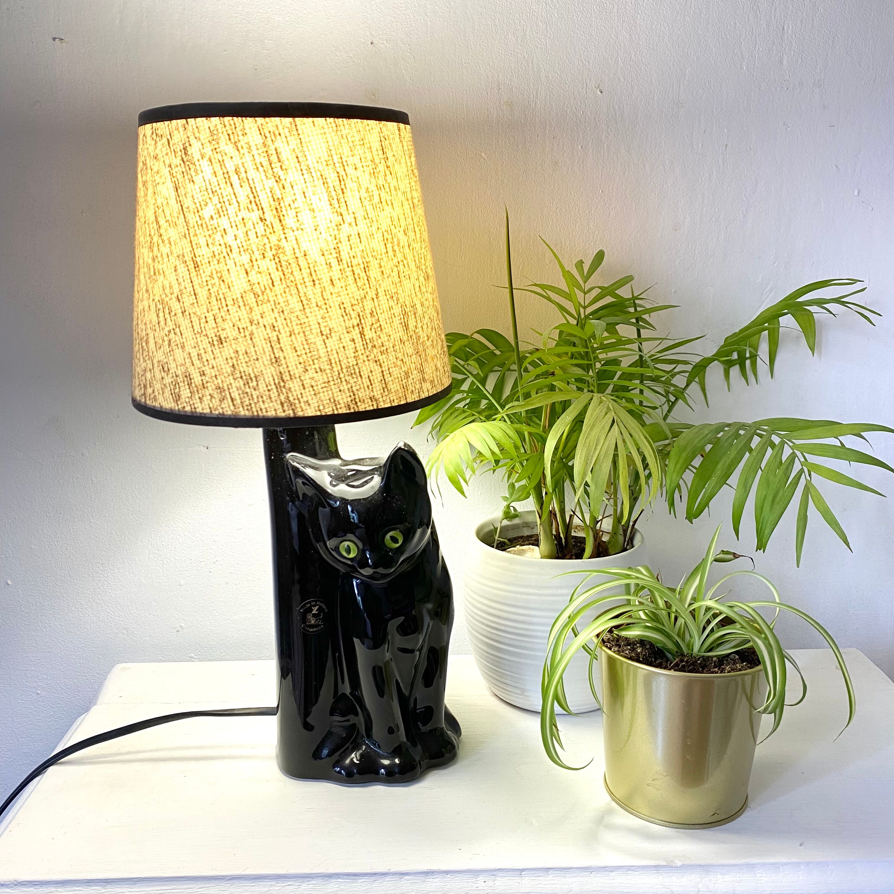 Vintage cat lamp