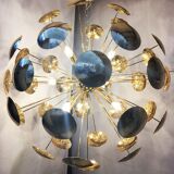 Lustre spoutnik à capuchon en laiton fait à la main