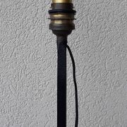 Lampadaire minimaliste en fer