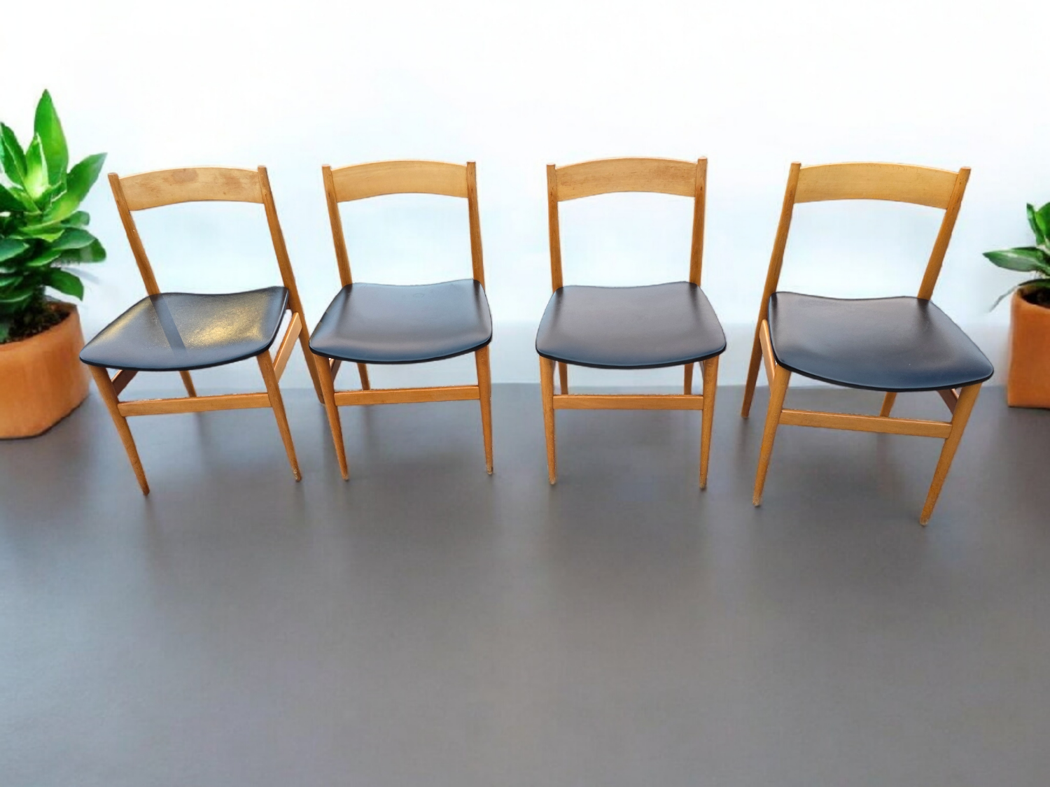 4 Scandinavian beech chairs from the 1960s.