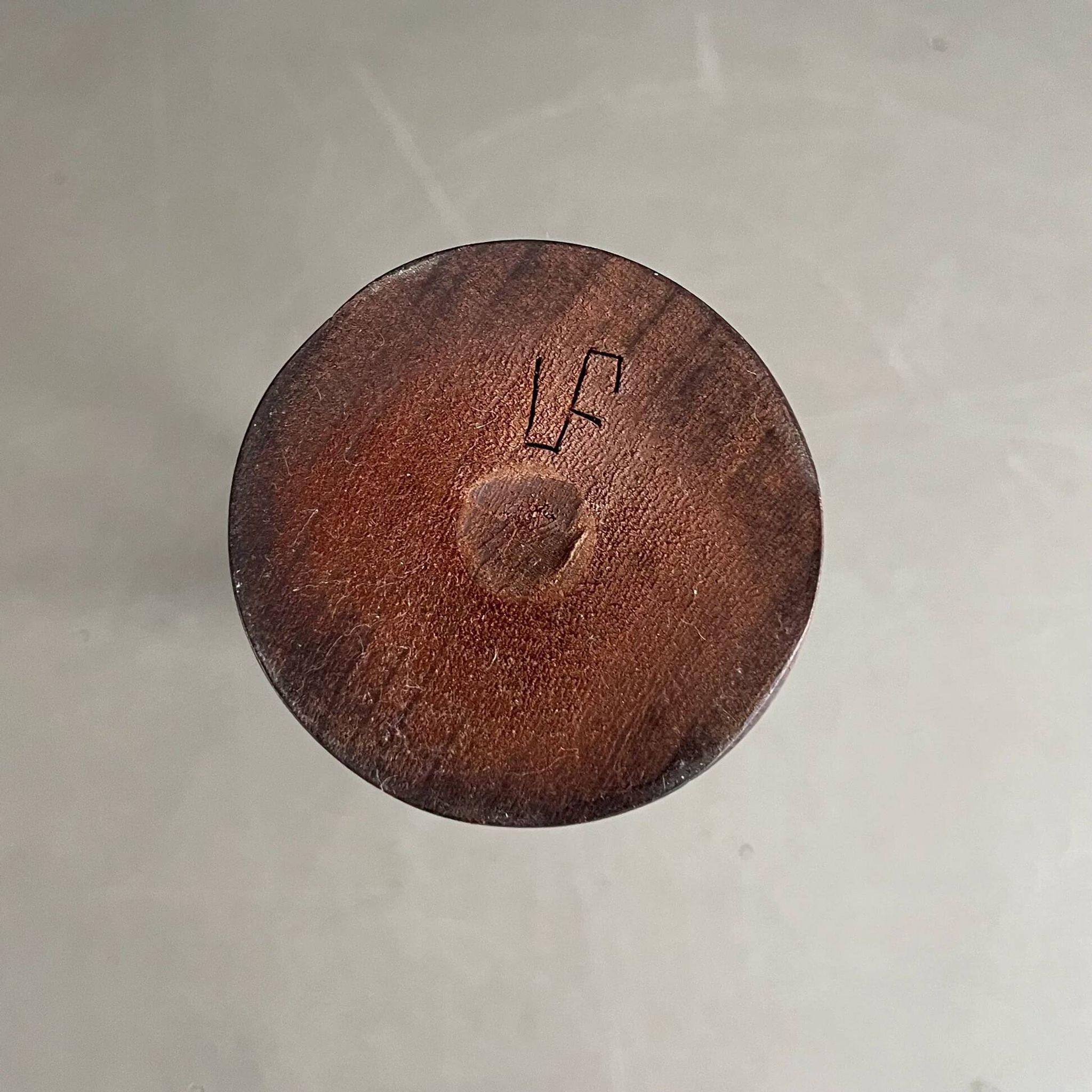 Carved wooden candlestick - 19.5cm
