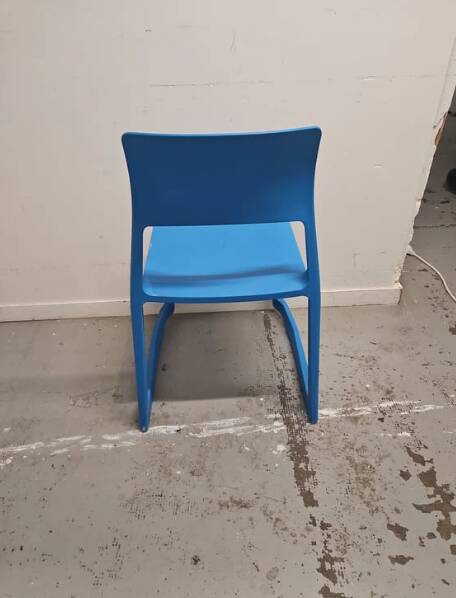 Stackable cafeteria chair Pacific Blue