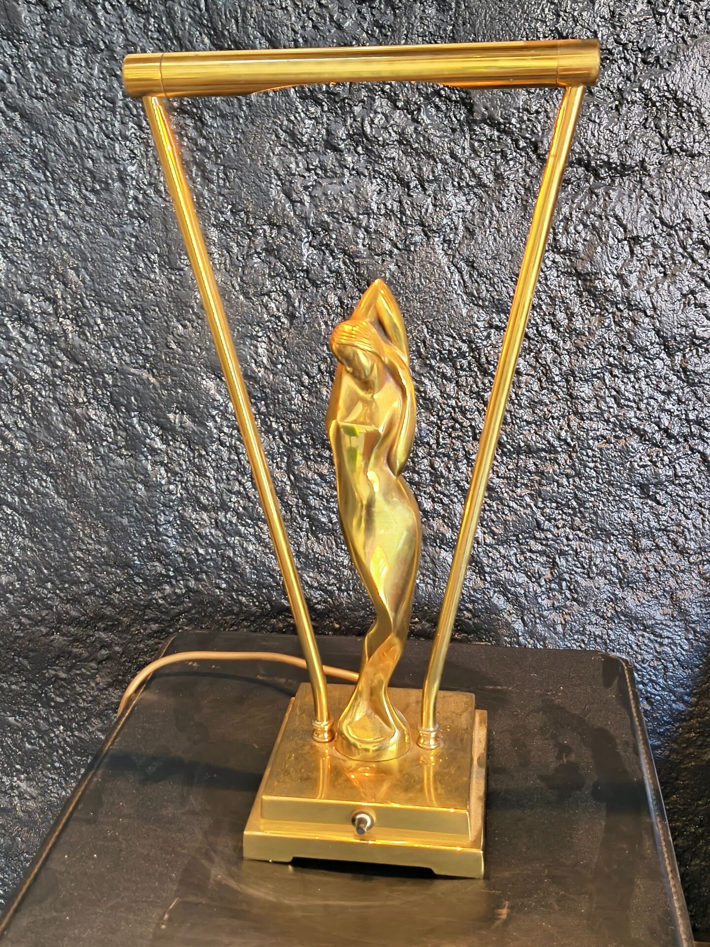Lamp P. Lucas