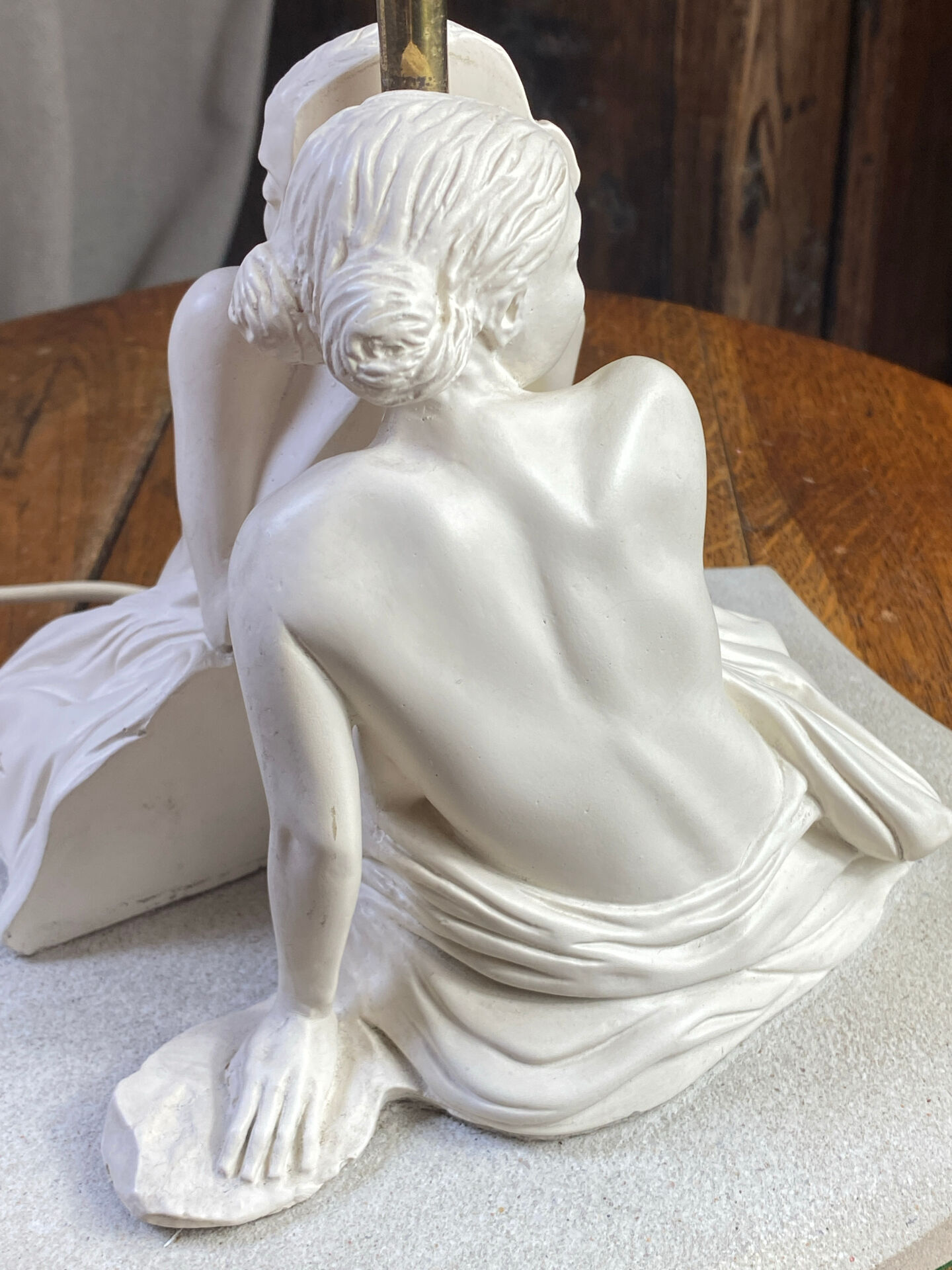 Table lamp, female figures
