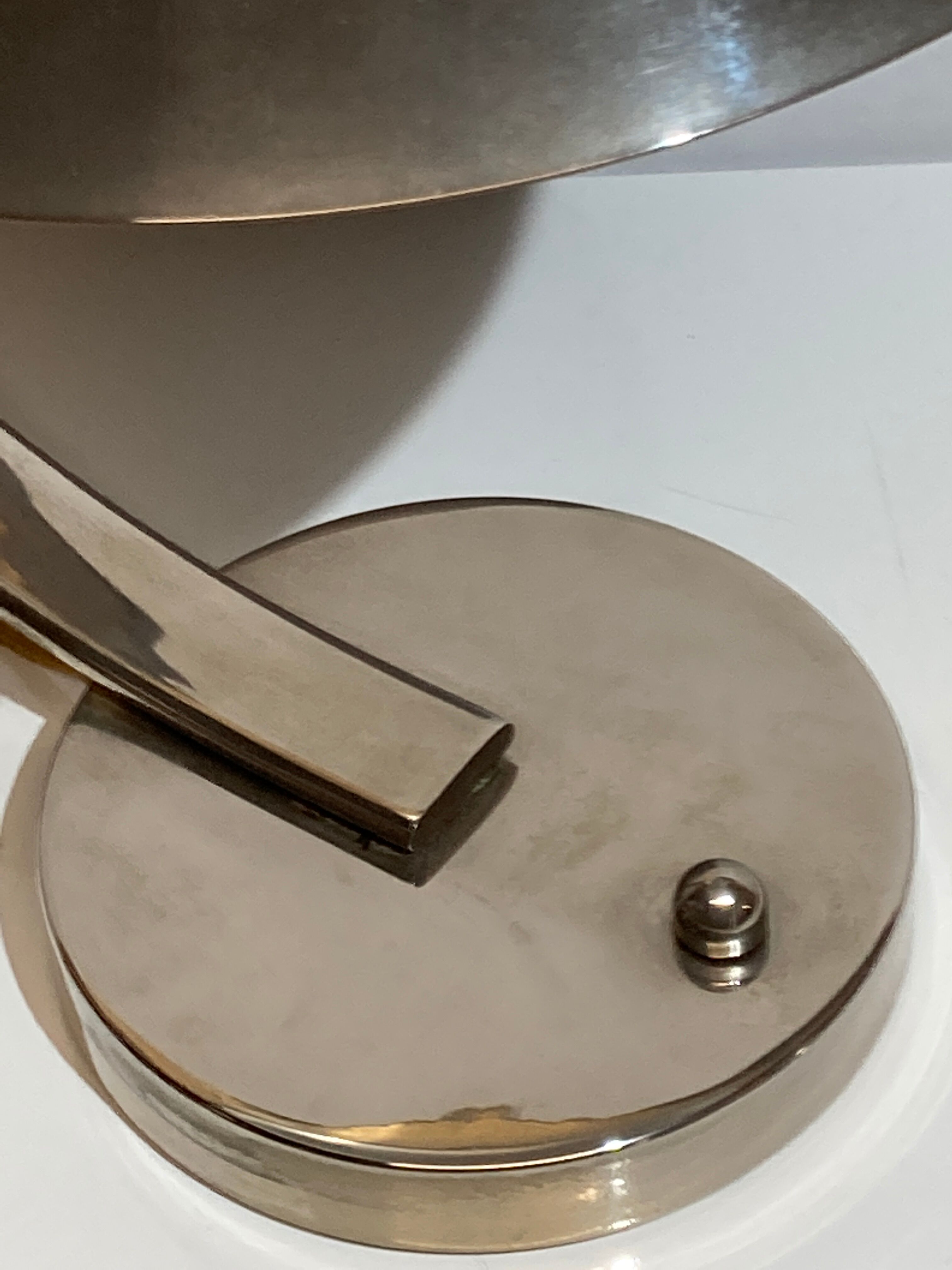 Pair of UFO Art Deco style desk or table lamps by Disderot for Soka, France 1970s