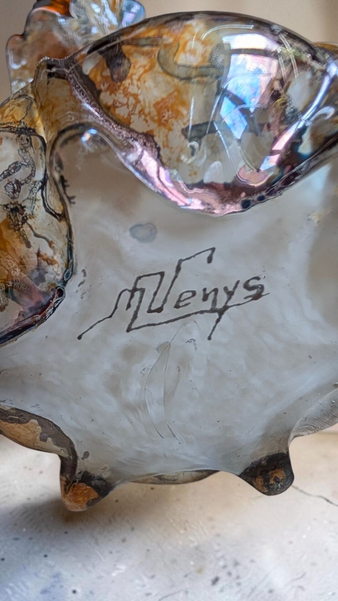 Artistic vase signed M. Venys – vintage marbled glass – 31 cm