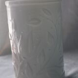 Vase en opaline décor tulipe