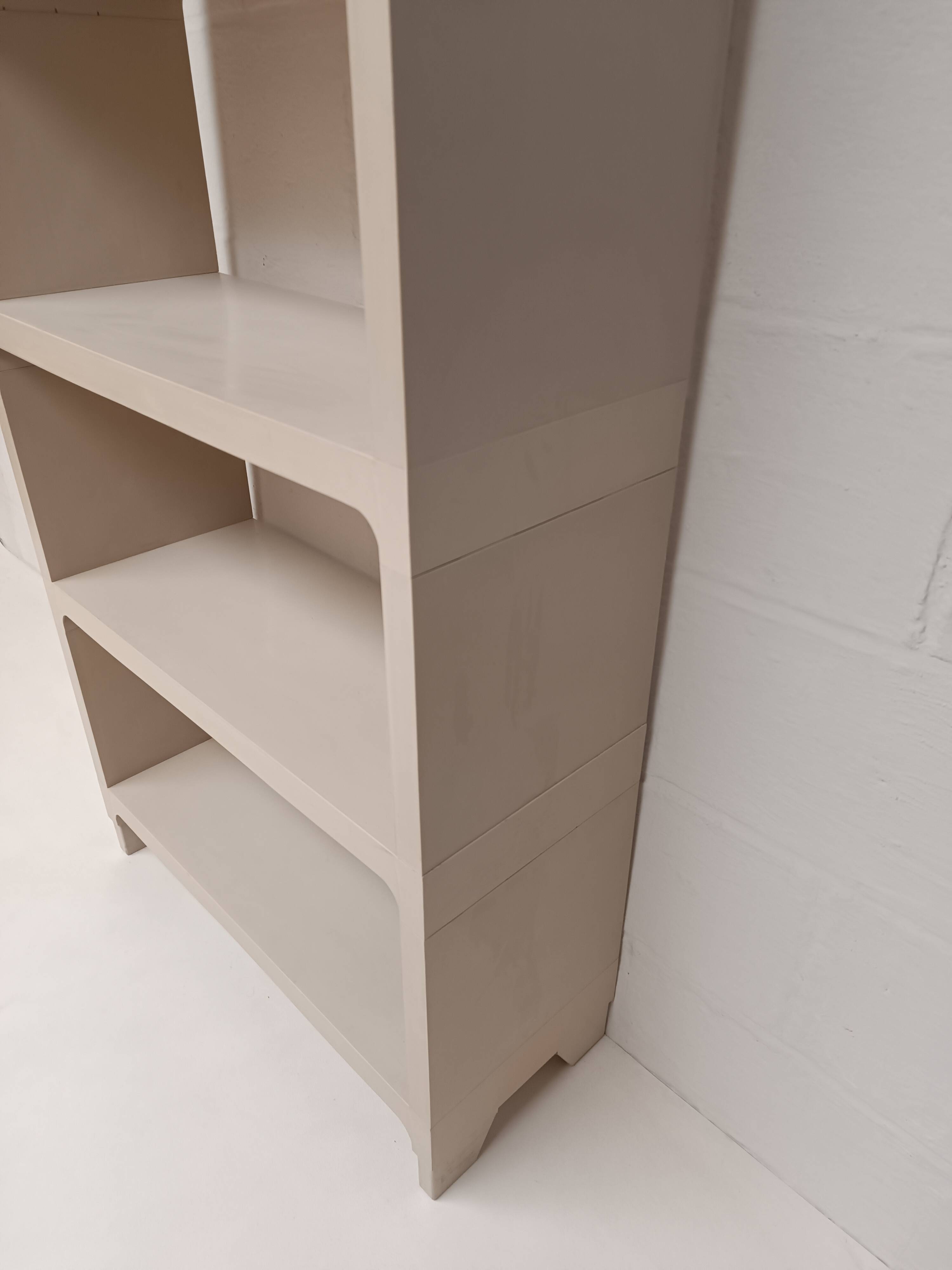 Macaple France 1980 PVC modular shelf