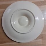 2 oyster plates