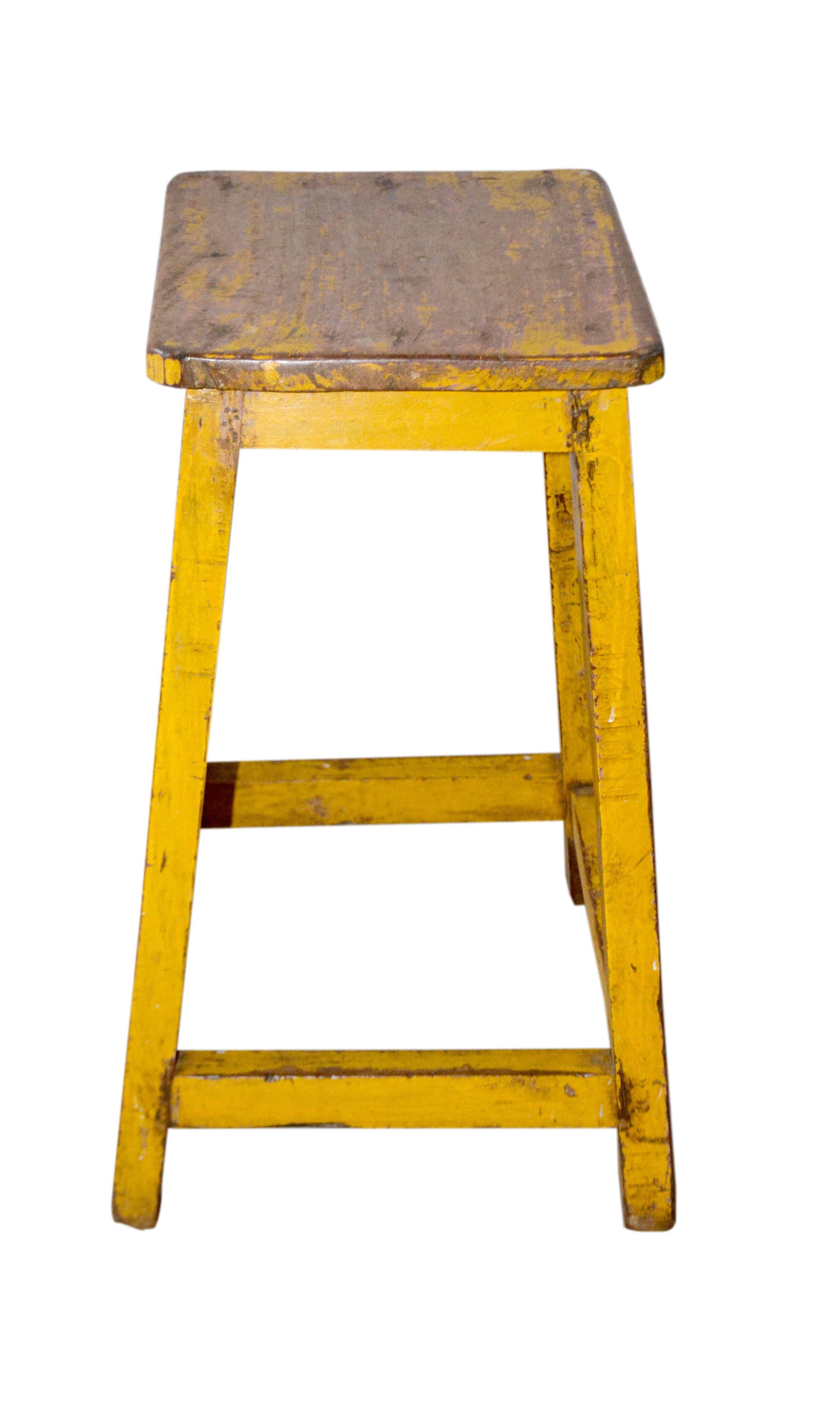 Tek tabouret