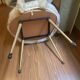 Lot 2 chaises et un pouf Pelfran