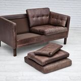 Années 1970, canapé classique danois 2 places, cuir marron d'origine.