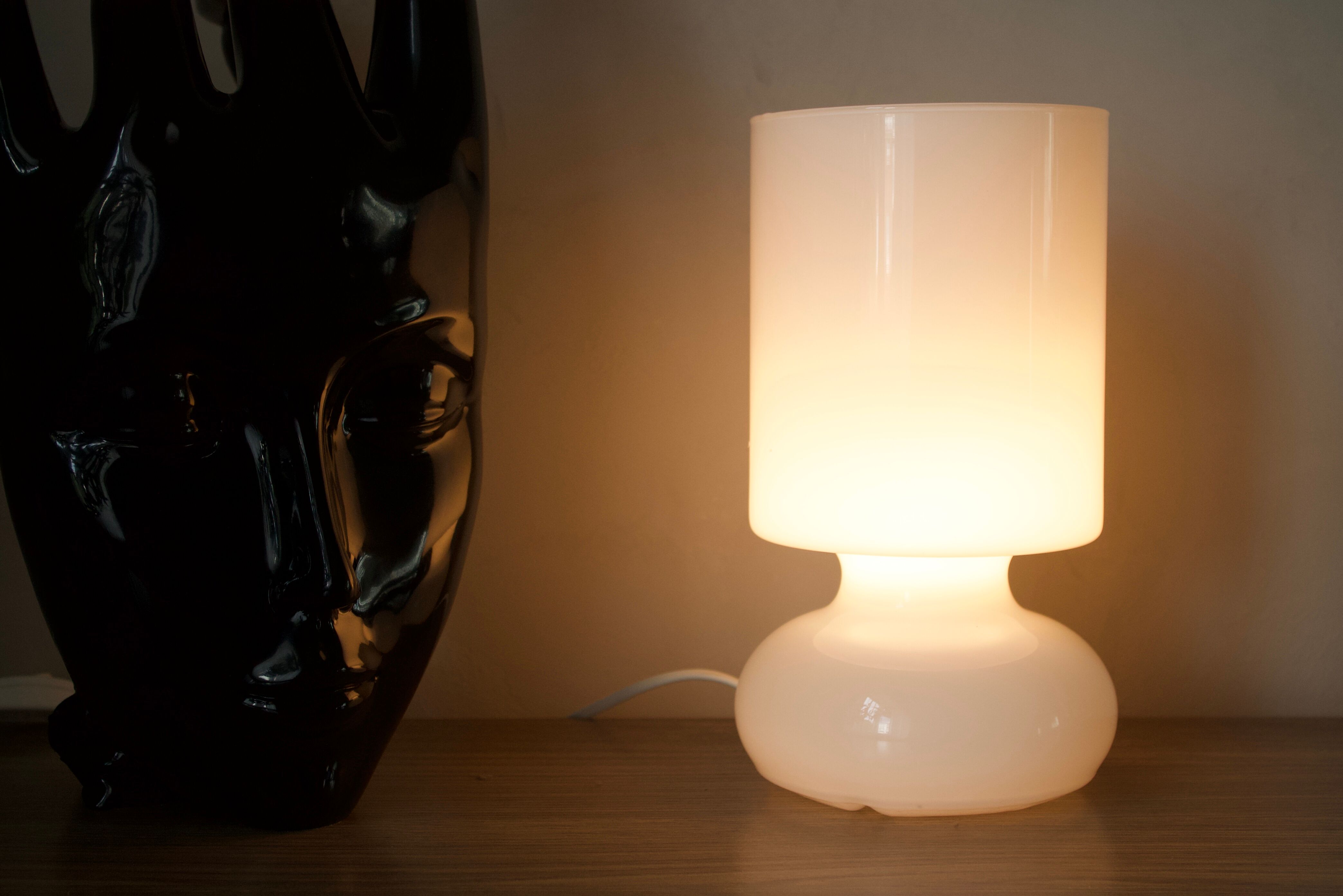 Opaline glass table lamp