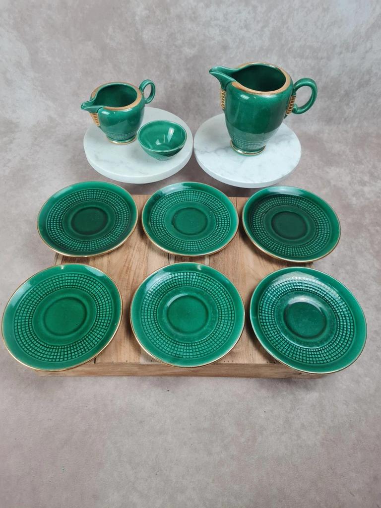 Service à café / thé Saint-Clément modèle 4044 vert émaillé doré – Art déco