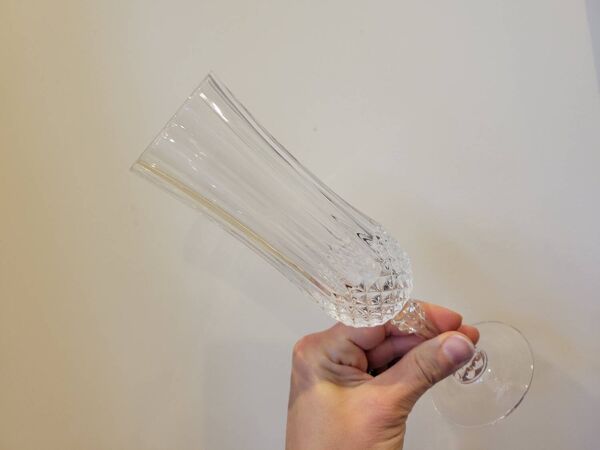 9 flûtes à champagne en cristal d'Arques modèle Longchamp