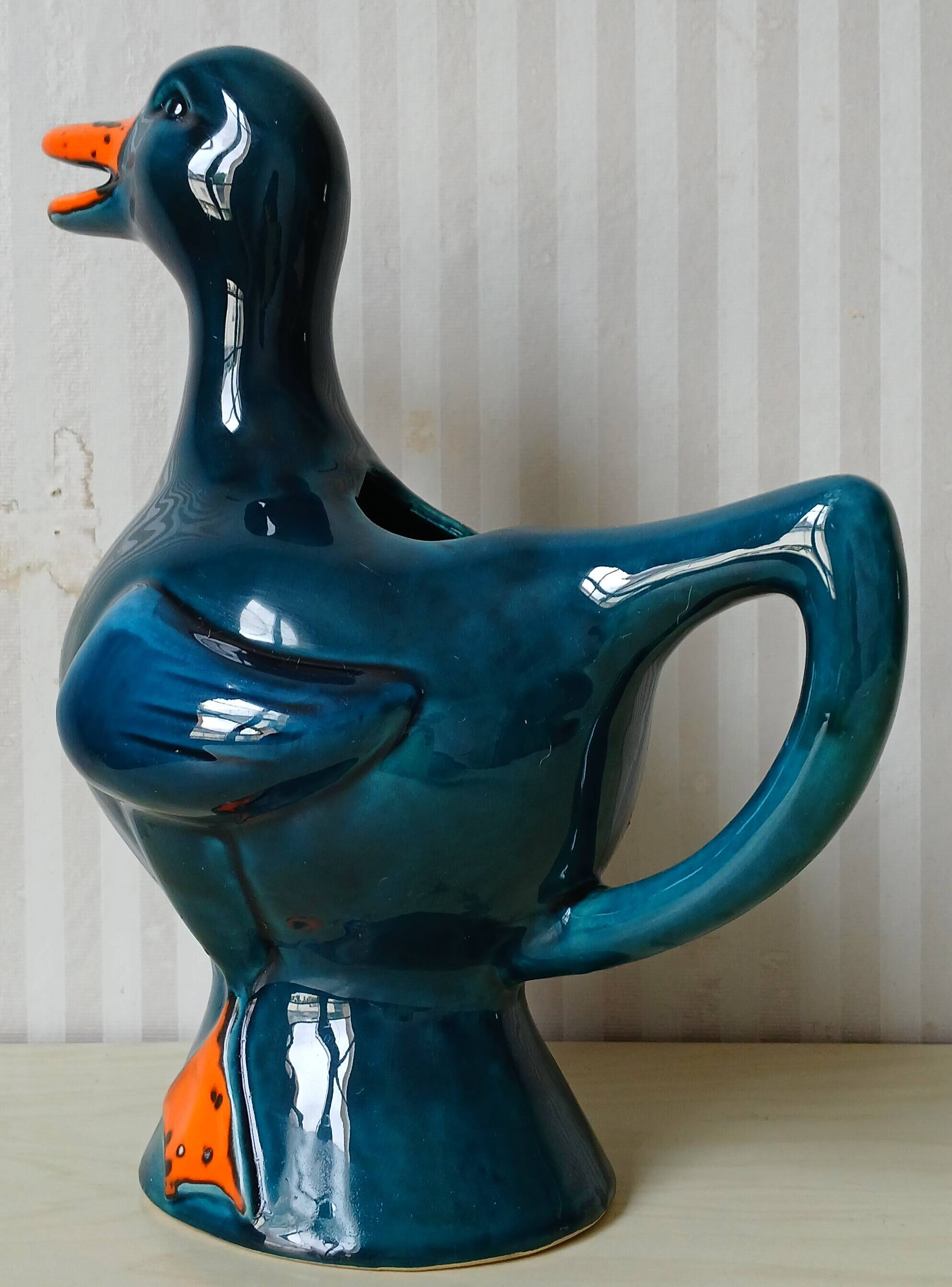 Pichet zoomorphe Poët Laval vers 1960