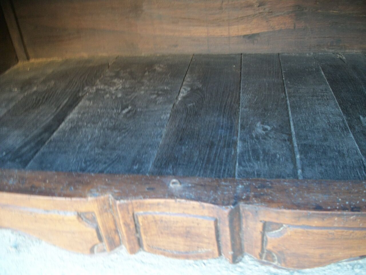 Regency buffet chest of drawers