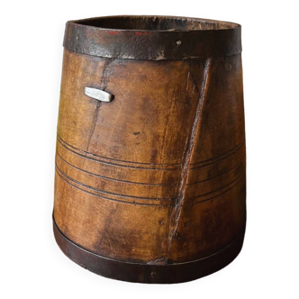 Cache-pot atypique en bois