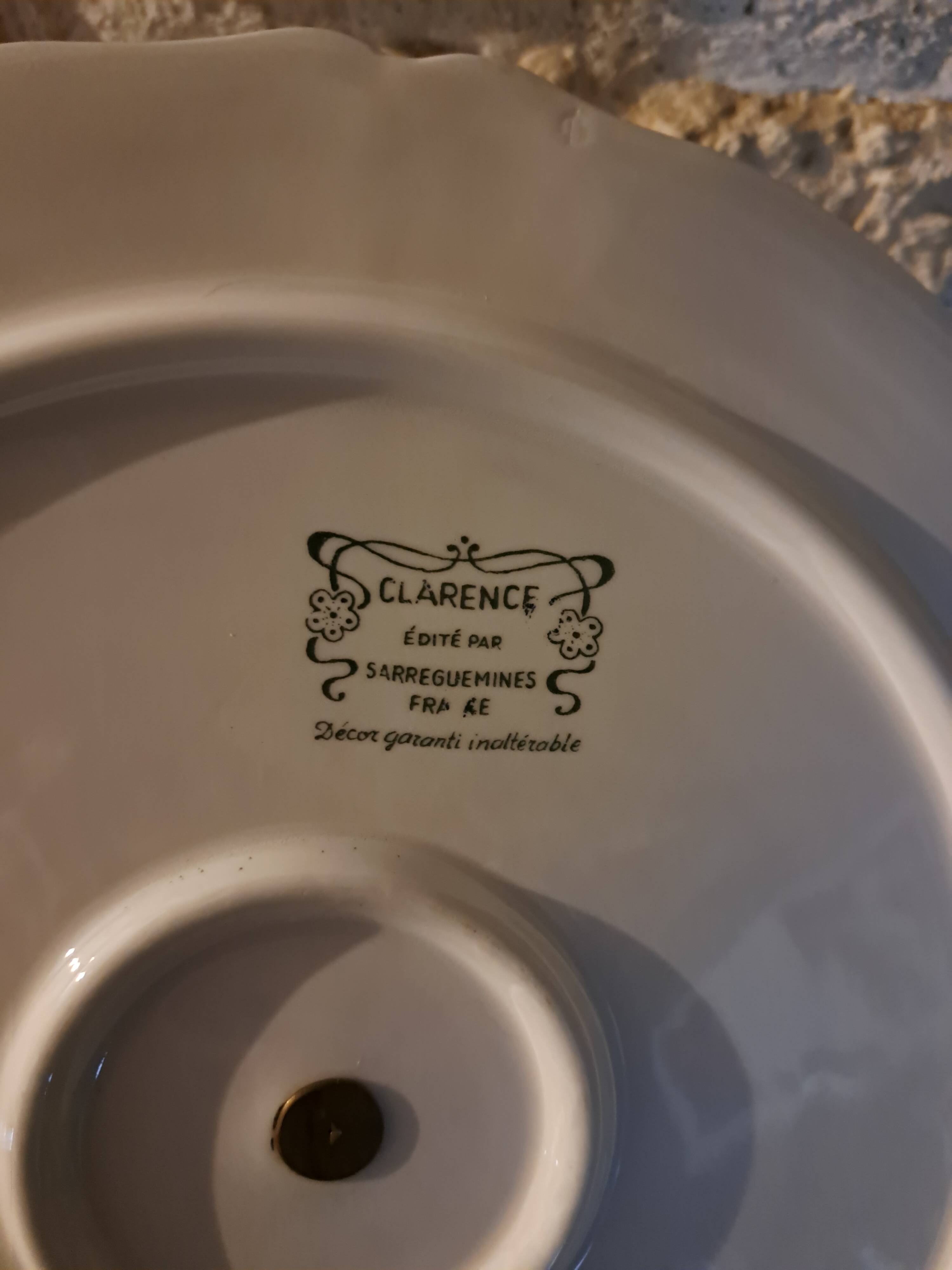earthenware cheese tray Clarence pattern by Sarreguemines
