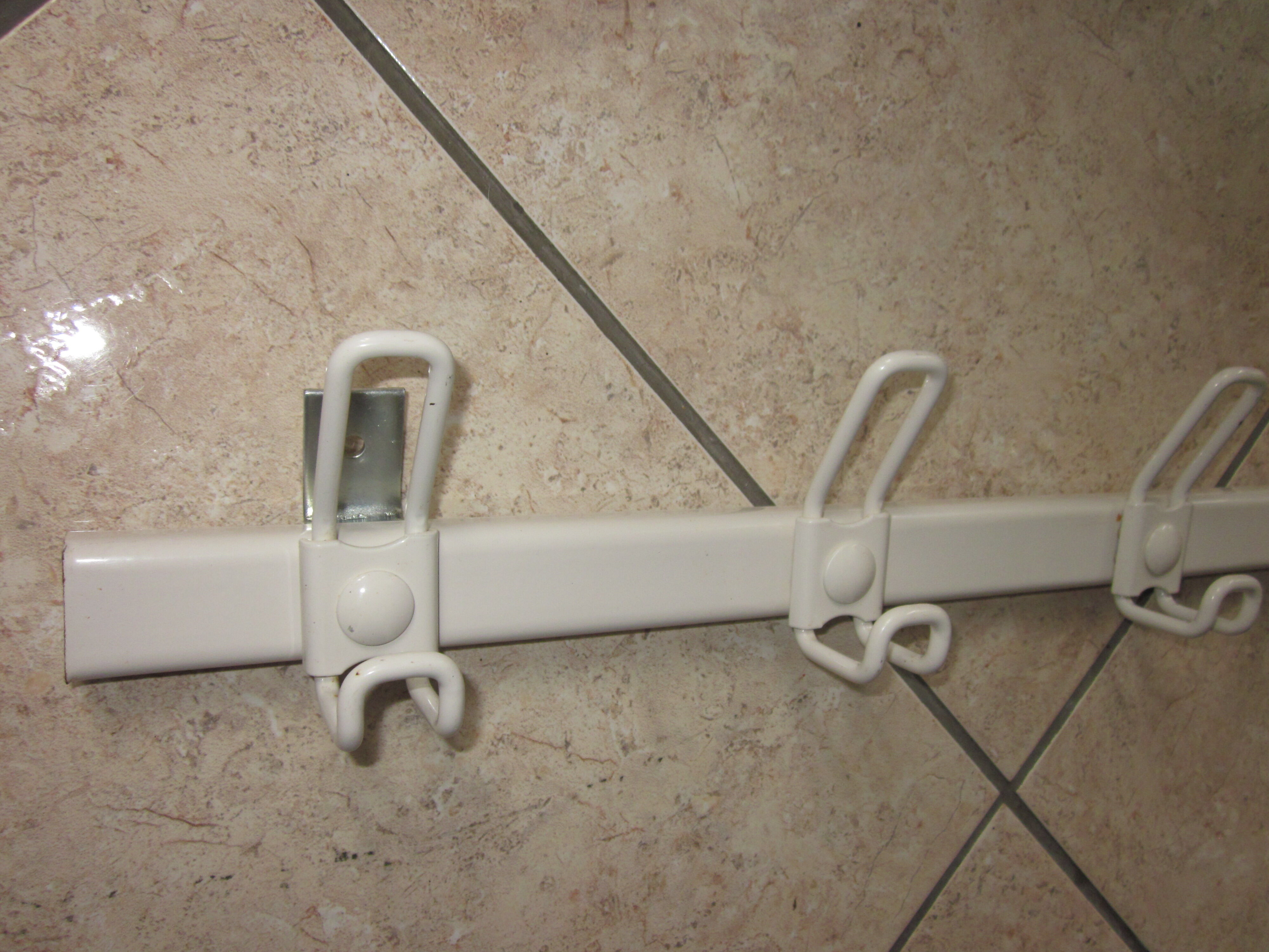 Coats school 7 door hooks