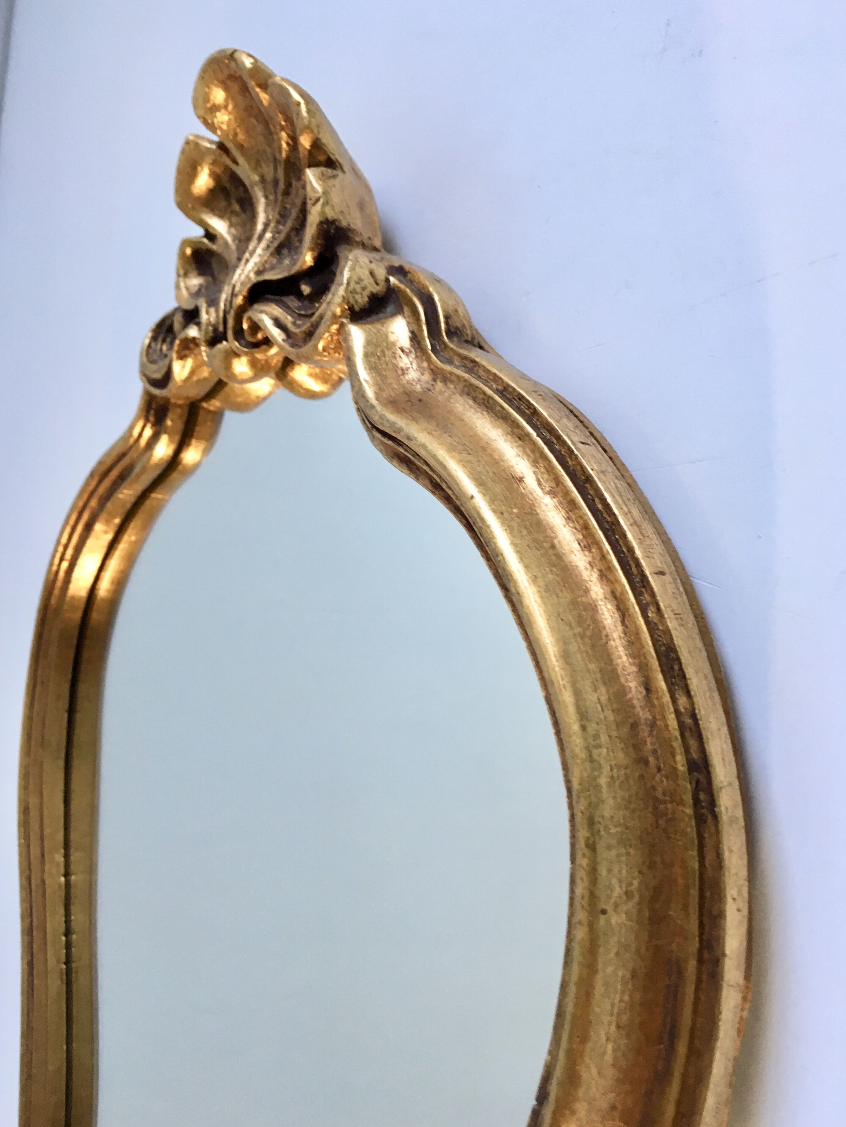 Mirror rocked carved and gilded wood 30x45cm