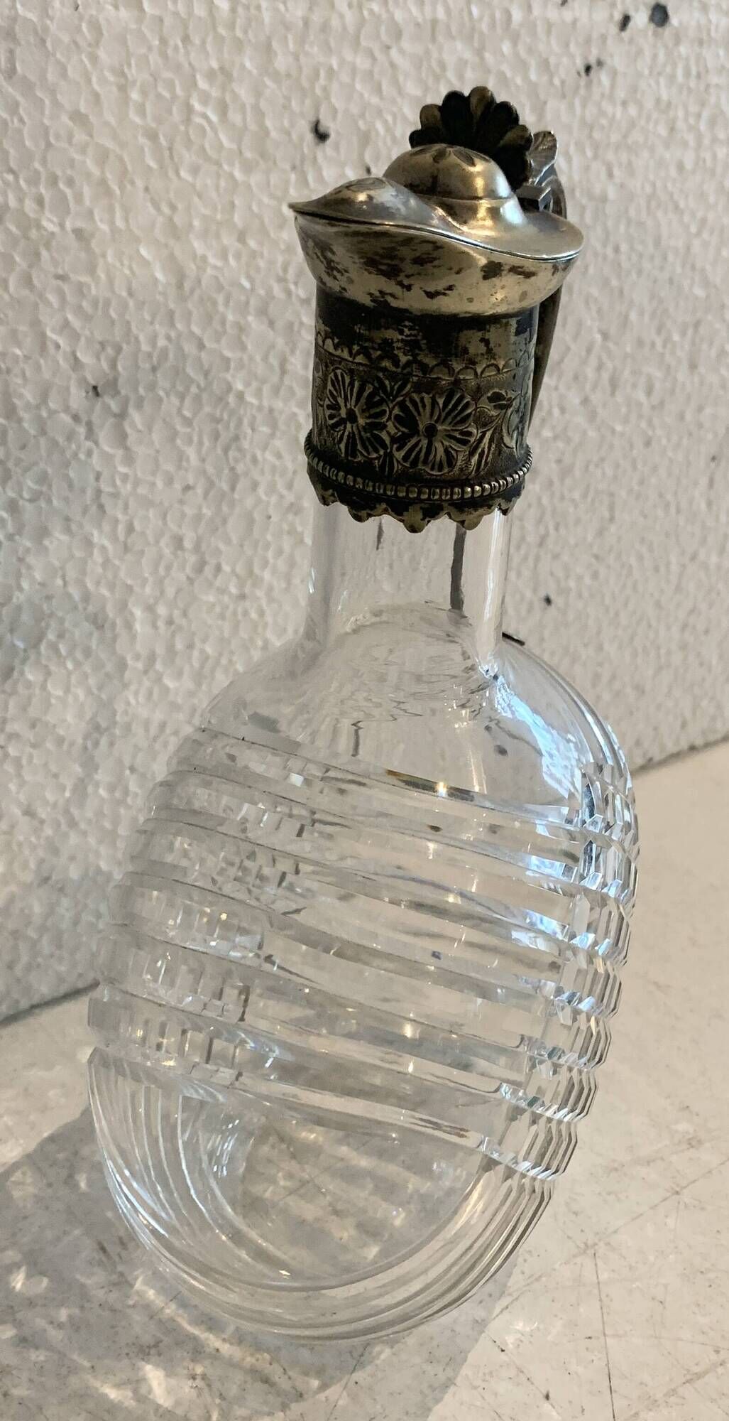 Carafe in cut glass or crystal and silver-plated metal, 20th century