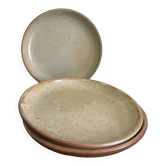 Set of three vintage dessert plates in glazed artisanal stoneware.