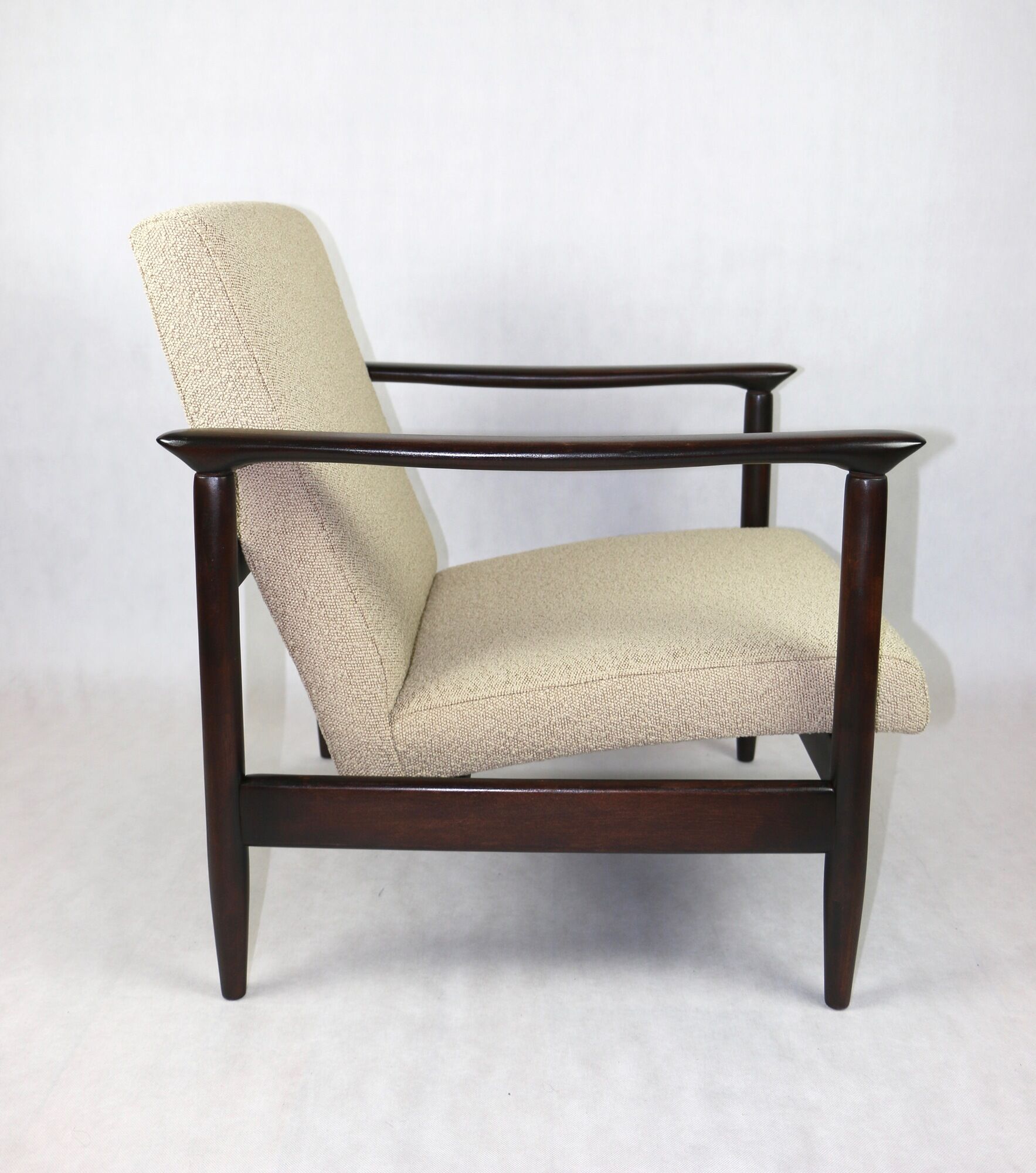 Beige Boucle GFM-142 Armchair by Edmund Homa, 1970s