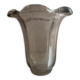 Glass vase