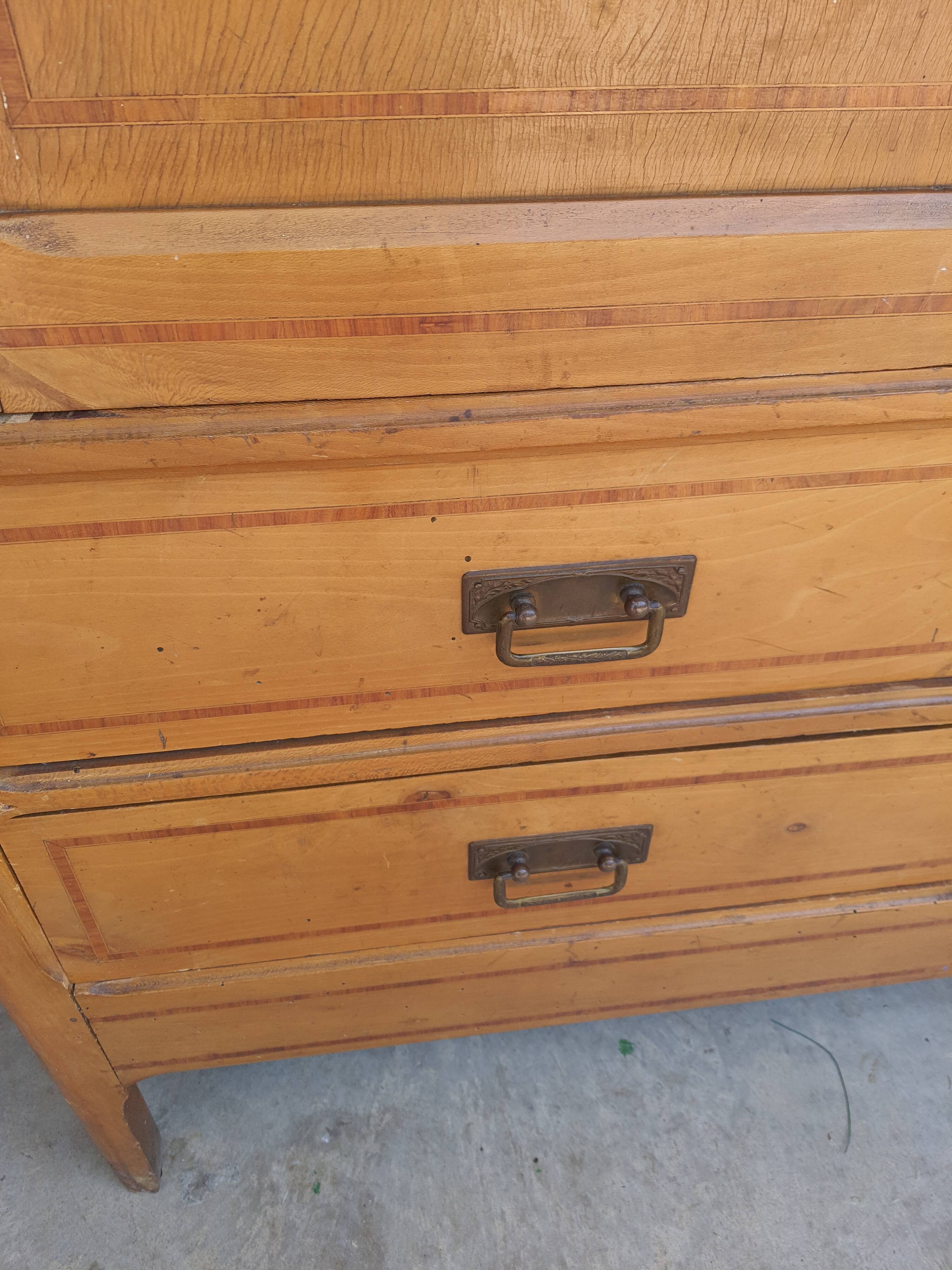 Vintage Parisian wardrobe