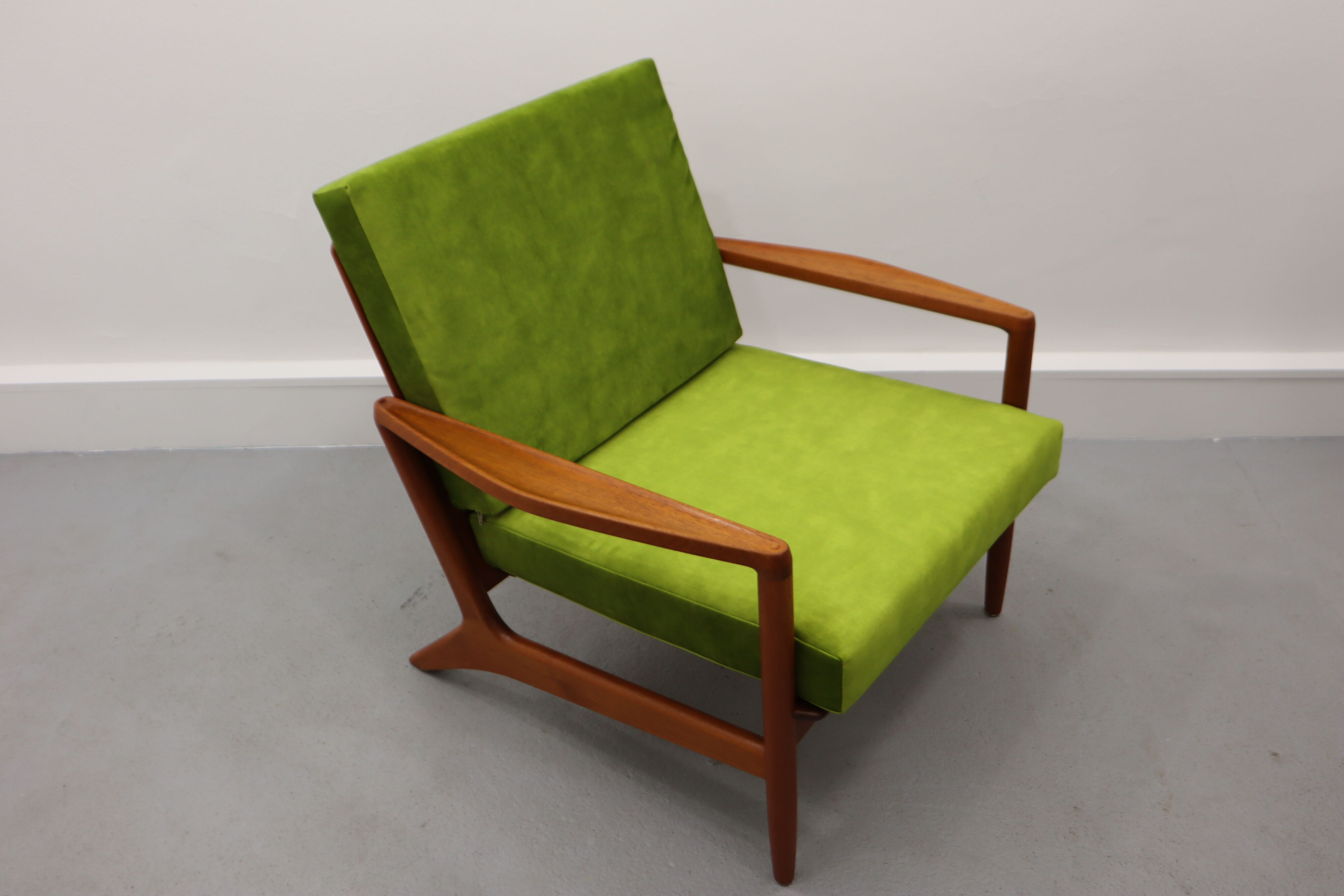 Vintage Danish Design Teak Lounge Chair, 1970s