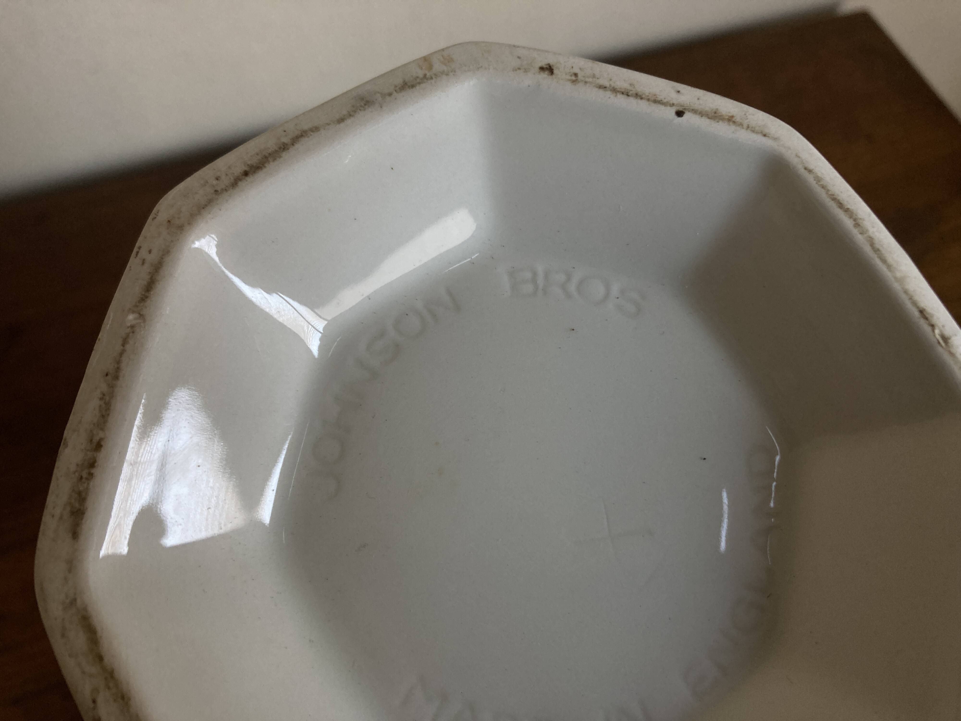 Neo-classical octagonal coffee pot Johnson Brothers pearls 1960