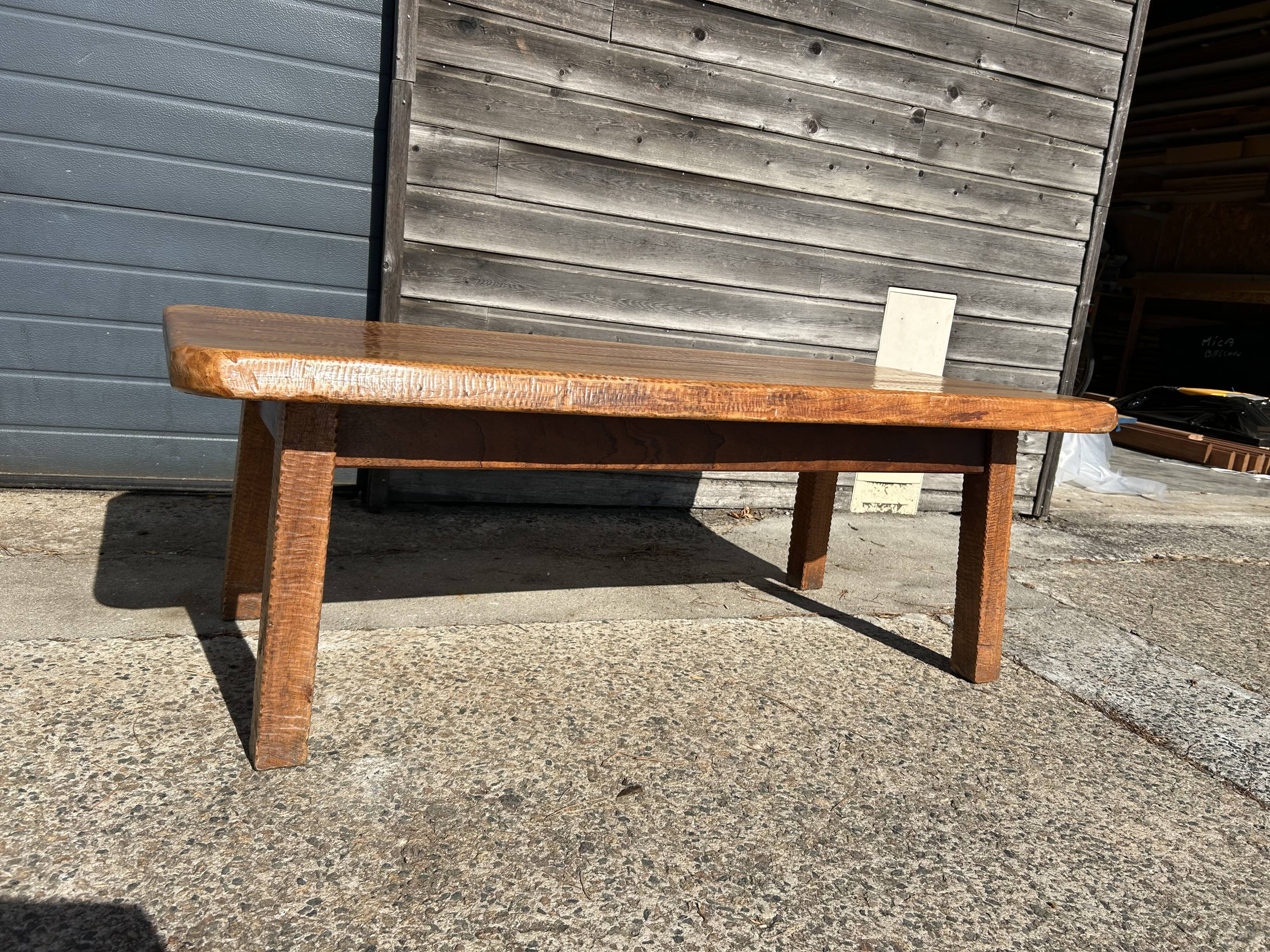 Table basse en chêne
