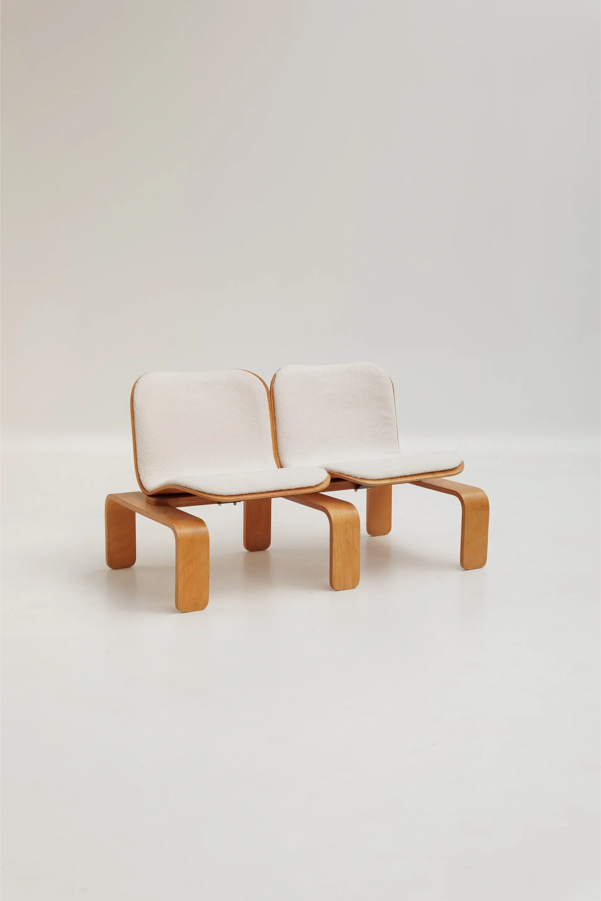 Living room set by Jean-Michel Chaudeurge for Steiner
