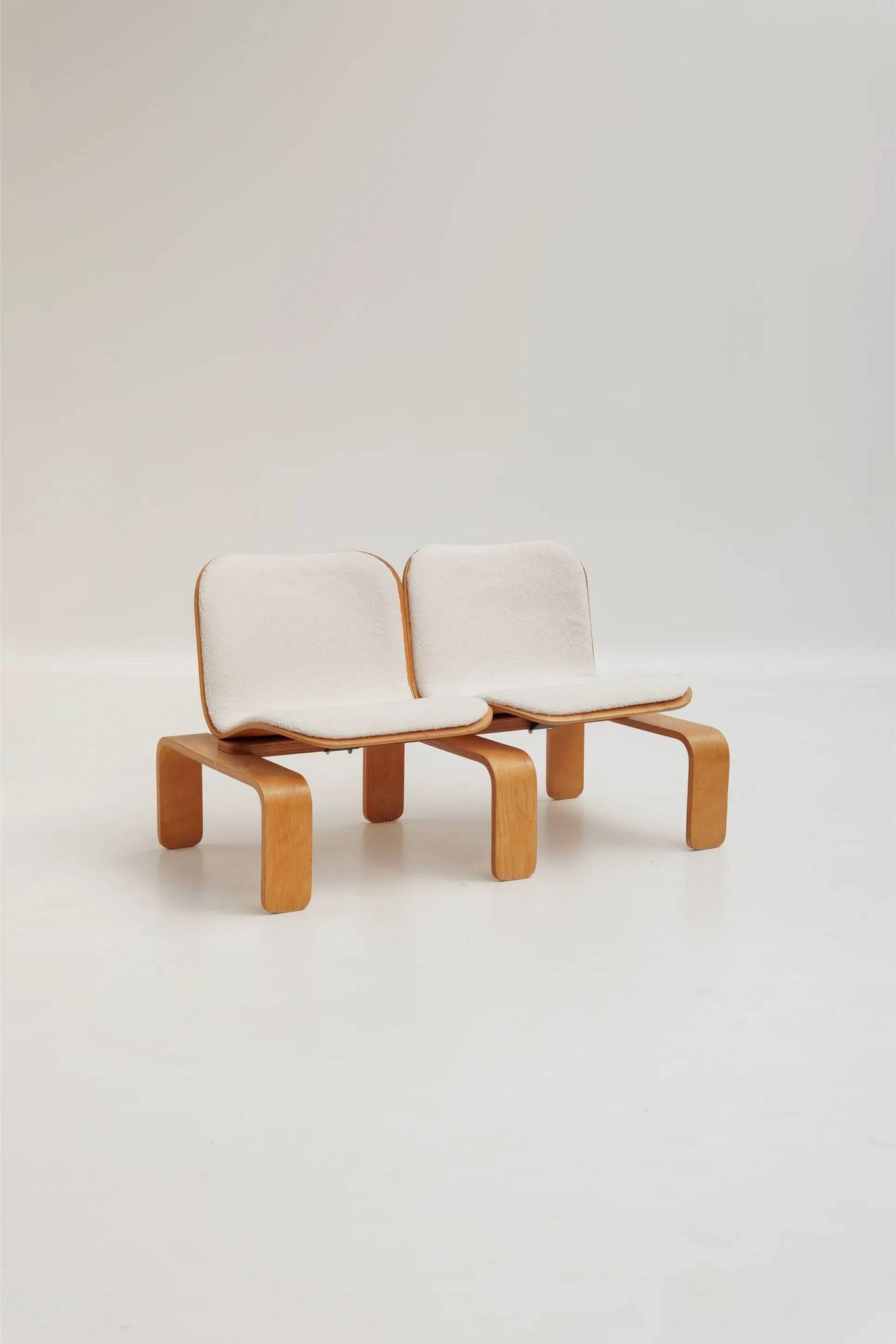 Living room set by Jean-Michel Chaudeurge for Steiner
