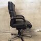 Fauteuil de bureau cuir design 1980