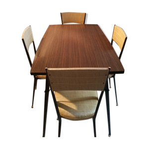 Table formica et ses - chaises