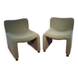 Pair of armchairs, Arfa edition