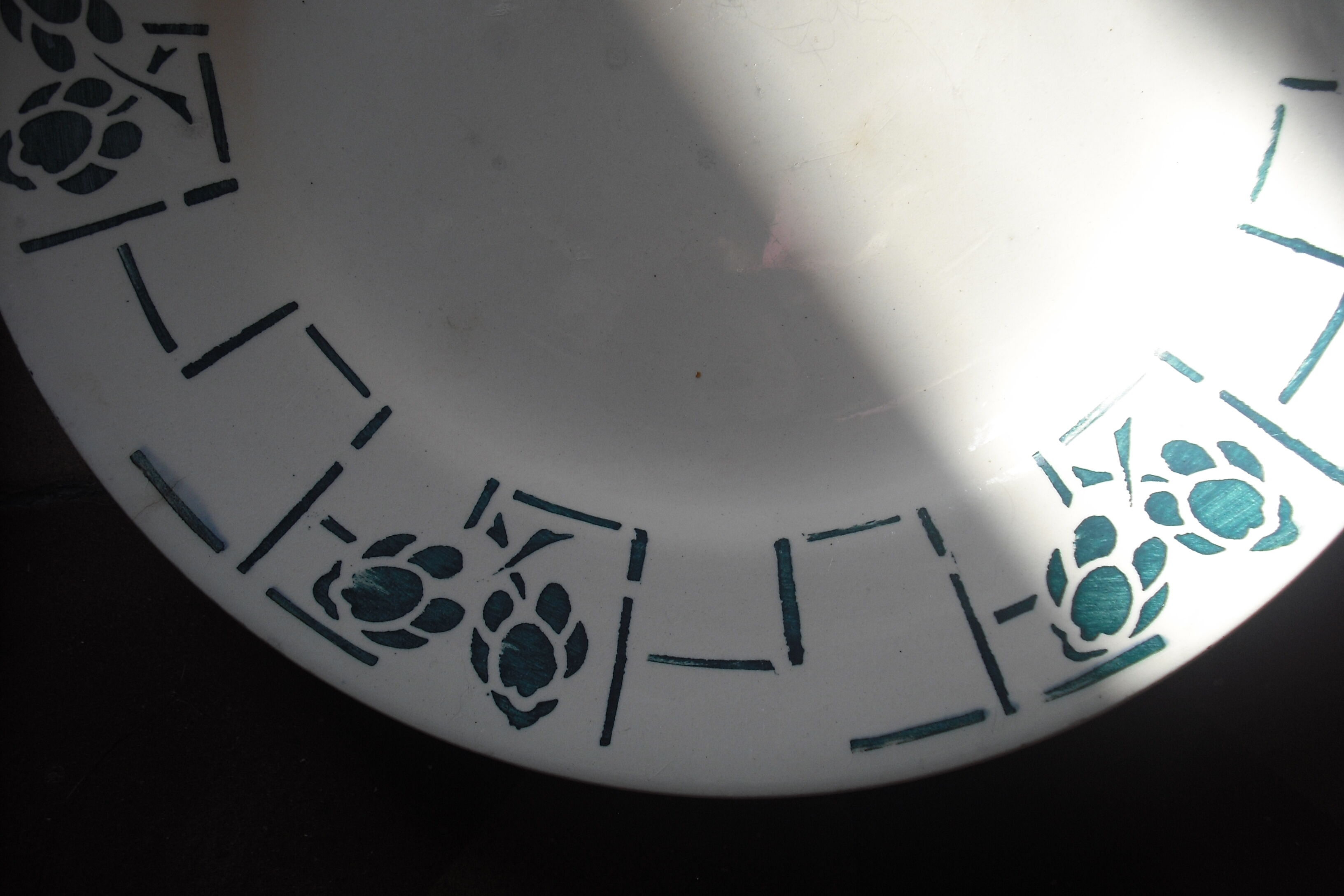 8 hollow plates Terre de Fer - Castres green